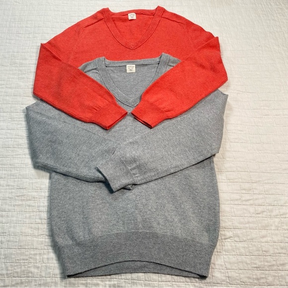 Crewcuts by J. Crew Boy’s Crew V-Neck Sweaters Size 6/7 - Picture 1 of 10